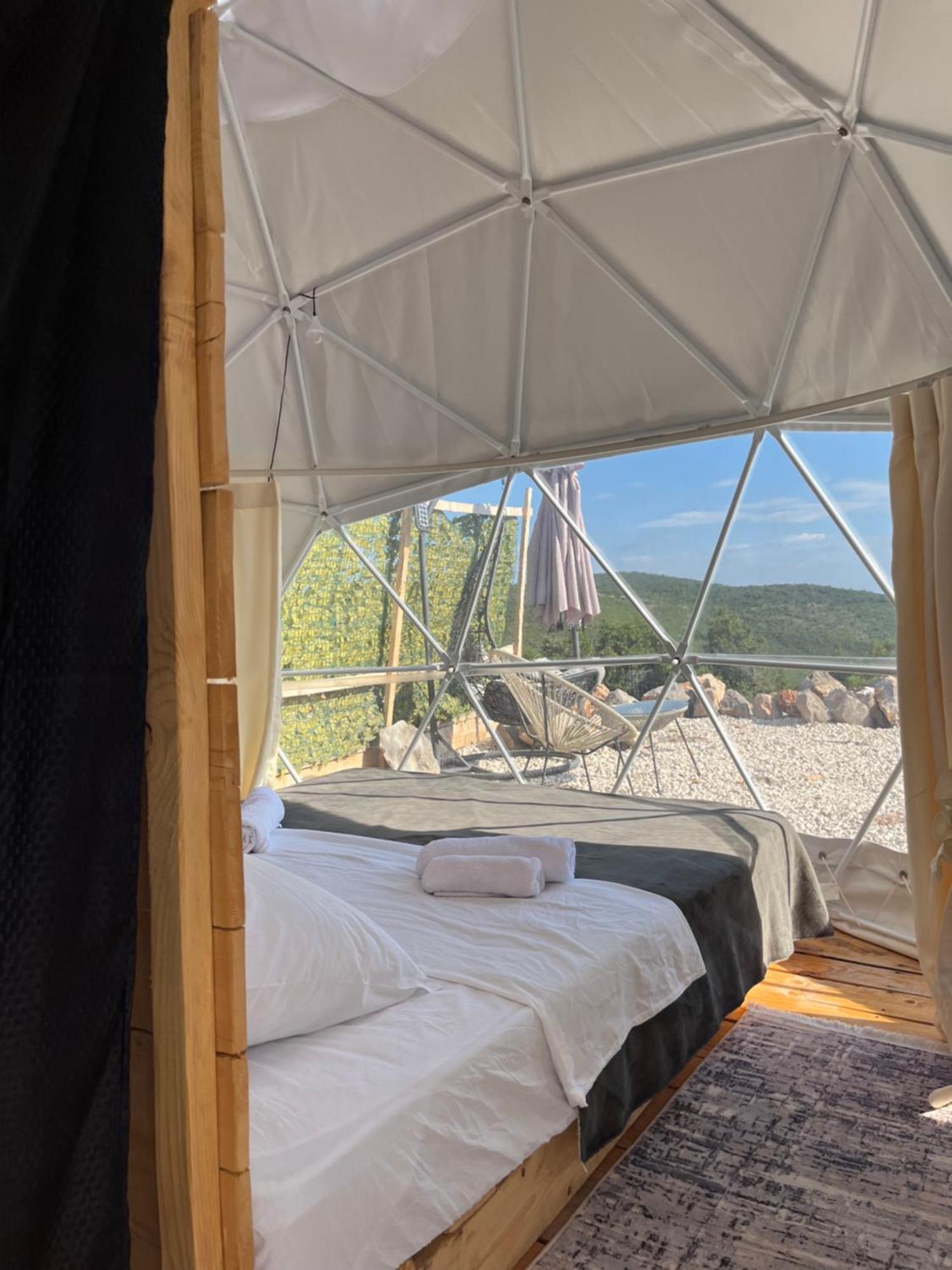 Glamping Peninsula Lustica Rose Vila Tivat Exterior foto