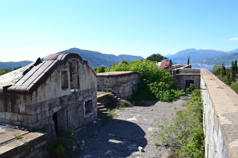 Glamping Peninsula Lustica Rose Vila Tivat Exterior foto
